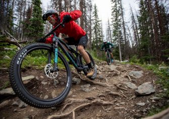 Canyon Lux Trail, la “downcountry” de Mathieu Van der Poel