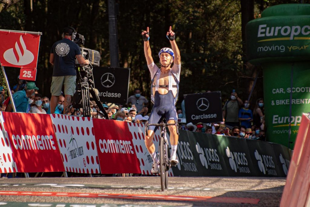 mason-hollyman-israel-vuelta-portugal-2021-etapa5-santo-tirso