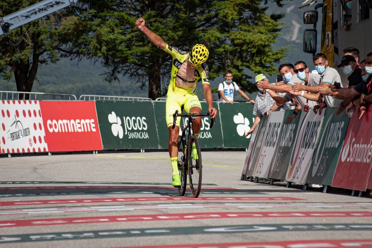 Vuelta Portugal: Mauricio Moreira vence en Senhora da Graça