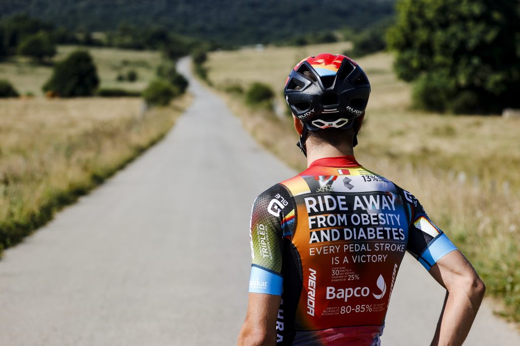 mikel-landa-bahrain-victorious-maillot-vuelta-españa-2021-5
