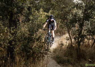 Canyon Lux Trail CF 7: Descensos que se convierten en subidones (Test)