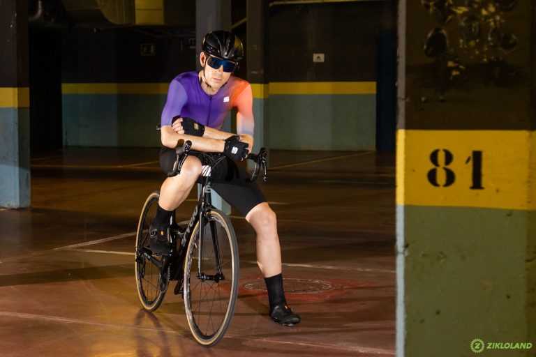 Sportful Bomber Suit: El buzo antiabrasiones para ir vestidos como Sagan