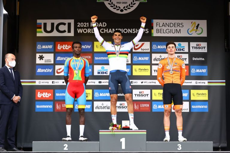 Mundial sub23: Filippo Baroncini es de oro