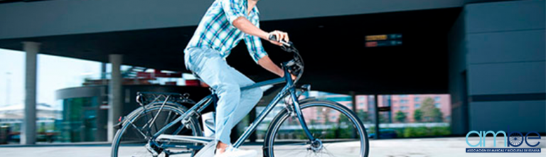 Ambe critica que España no tenga subvenciones a la bici eléctrica