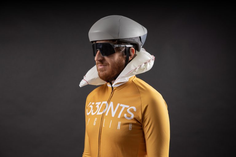 Evix perfila el casco con airbag para 2022 o 2023