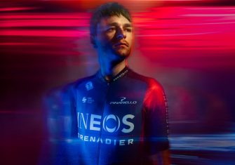 Ineos Grenadiers presenta su nueva piel Bioracer