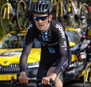 tiesj-benoot-team-dsm-2021-1