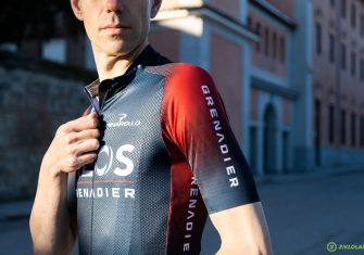 Probamos en exclusiva la piel Bioracer del Ineos-Grenadiers