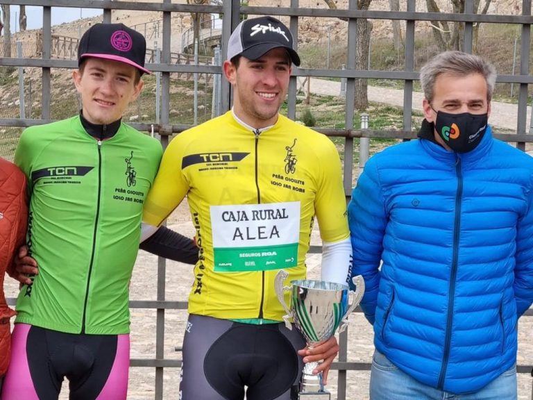 Andoni López de Abetxuko estrena el Memorial Sanroma con una victoria