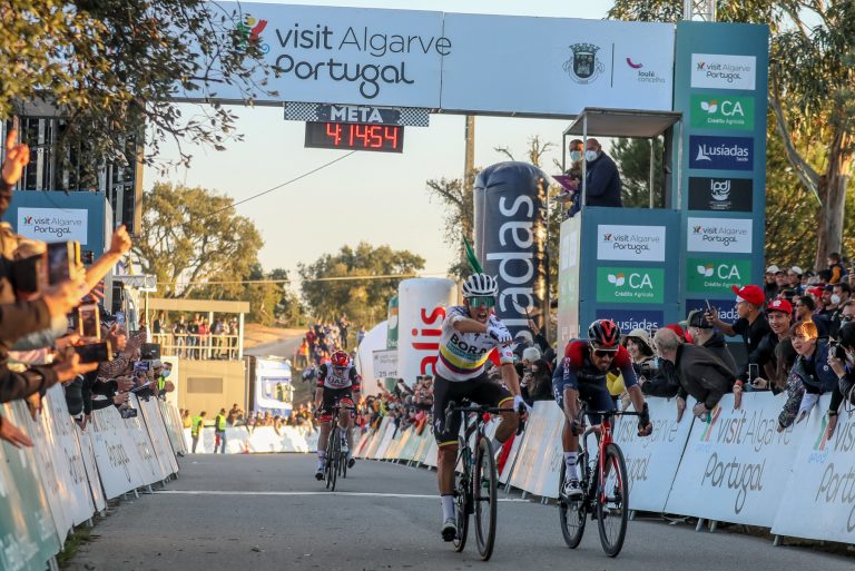 Television schedules for Andalusia and Algarve