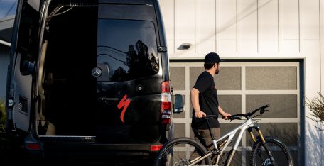 Remco Evenepoel firma de por vida con… Specialized