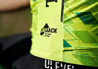 Caja Rural-RGA, diez años: Un nuevo maillot para entrenar