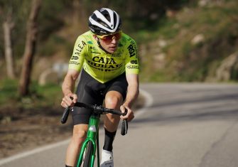 Caja Rural-RGA, diez años: Un nuevo maillot para entrenar