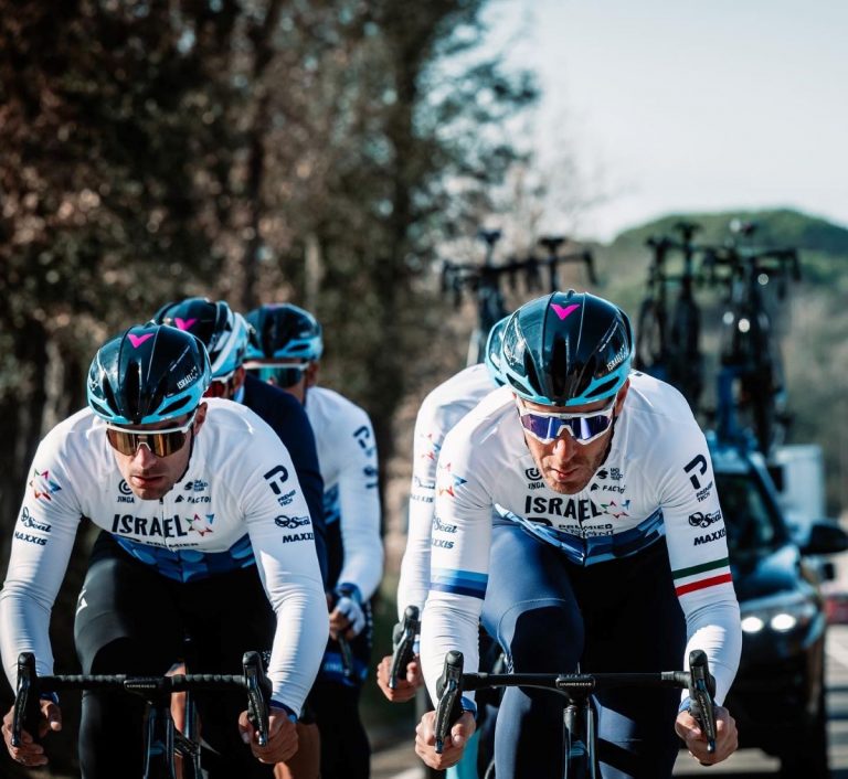 ¿Quiénes sacarán tajada si B&B desaparece en 2023?