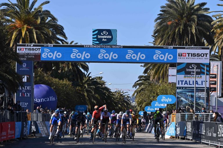 Tirreno-Adriático: un examen para contrarrelojistas, clasicómanos y escaladores (dorsales oficiales)