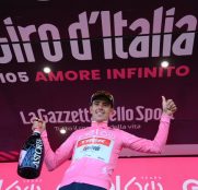 Kamna gana en el día grande de Juanpe López en el Giro