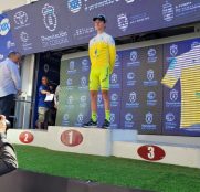 Cole Davis, el hombre récord en el pelotón amateur español