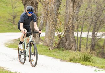 Assos Mille GTC: Prendas 100% gravel para disfrutar del camino