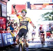 La Vuelta: Primoz Roglic vuelve a mandar con autoridad
