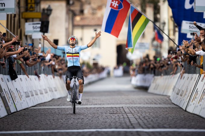 El belga Vermeersch, primer campeón mundial de gravel