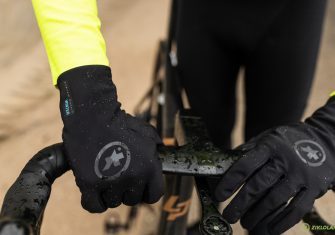 Assos R Habu S9: La mejor forma de tratar el frío más duro