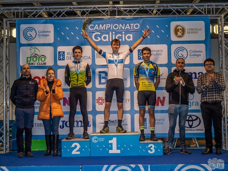 Ricardo Buba se reivindica de nuevo ganando el campeonato de Galicia de ciclocross