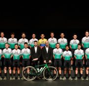 Caja Rural-Seguros RGA se viste de gala para la temporada 2023