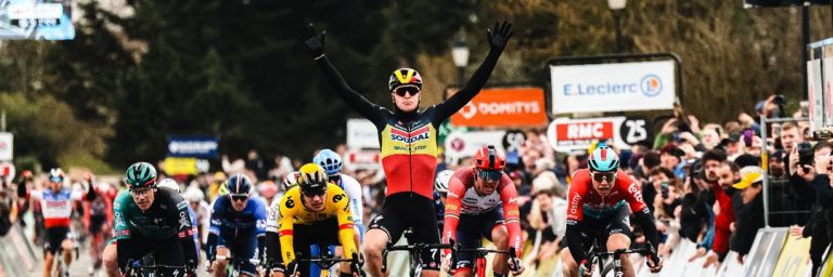 París-Niza: Tim Merlier gana y Pogacar y Vingegaard impresionan