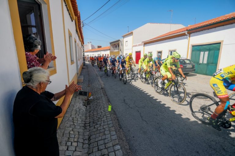 Competiciones en Francia, Portugal e Italia para el domingo 19