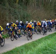 Euskaltel-Euskadi brilla en las clásicas de los adoquines belgas