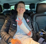 Tadej Pogacar pasa por el quirófano y ya mira hacia el Tour de Francia