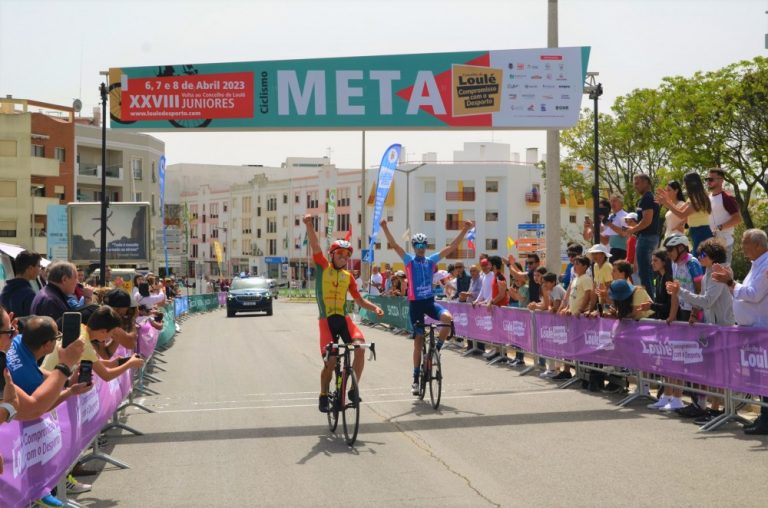 El júnior Luis Lajarín y el equipo Valverde dominan con autoridad en la Vuelta a Loulé de Portugal