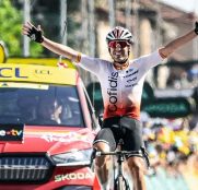 Ion Izagirre firma otro éxito histórico en el Tour de Francia
