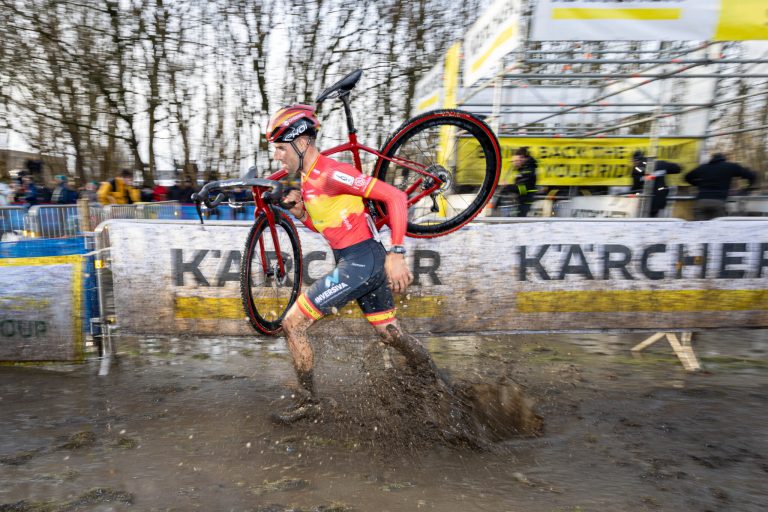 ¿Qué cambios introduce la UCI con la nueva Copa del Mundo de ciclocross?