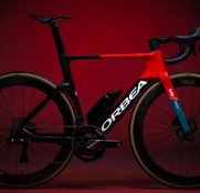 Lotto Dstny desvela las bicicletas de 2024: Orbea Orca & Aero