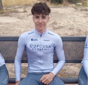 El júnior Eric Igual, el rey de la pista en España: tres medallas de oro y una de plata