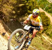 Felipe Orts repite victoria en la segunda etapa de La Rioja Bike Race