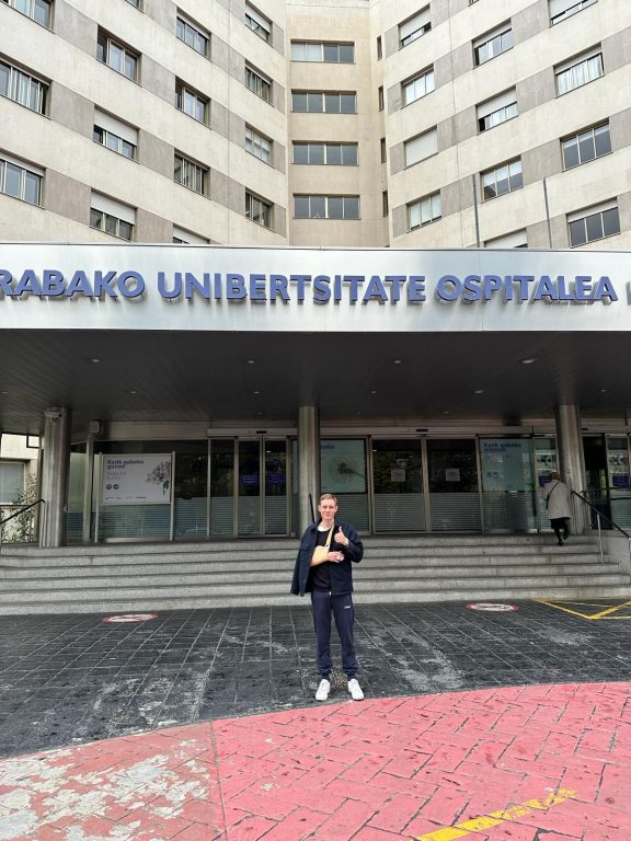 Jonas Vingegaard abandona el hospital y empieza a pensar en la recuperación