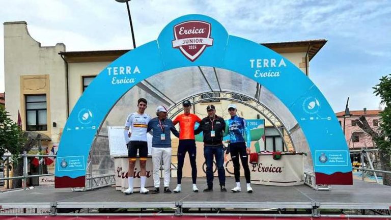 La selección española júnior brilla con luz propia en L’Eroica, la gran vuelta italiana