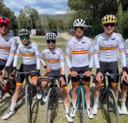 España vuelve a brillar en Italia antes de la etapa reina de L’Eroica júnior