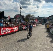 Pau Martí firma el primer podio de 2024 en la exigente Flèche Ardennaise