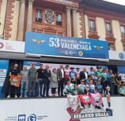 Lucas Towers firma una brillante victoria británica en el Memorial Valenciaga