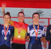 Mavi García, líder de España en el Mundial de féminas elite (dorsales oficiales)