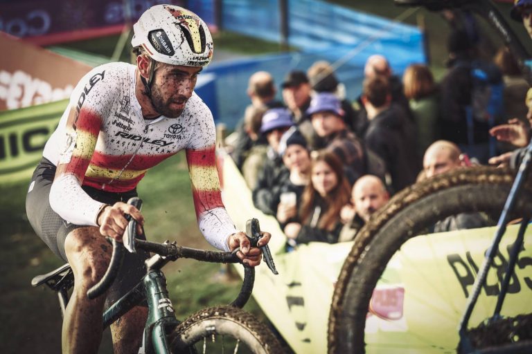 Susto gordo de Felipe Orts en Maldegem: caída, visita al hospital…