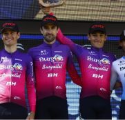 El jovencísimo Hugo de la Calle brilla con luz propia en el barrizal del Tro Bro Leon
