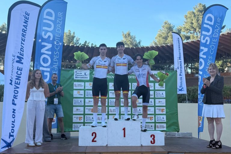 Eric Igual (Picusa Academy) deslumbra en Francia al ganar una prueba internacional de pista
