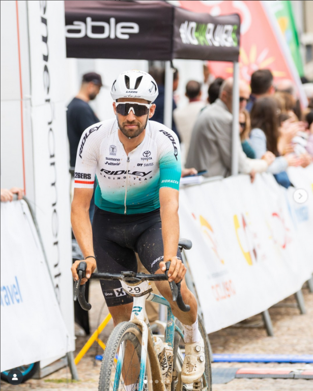 Felipe Orts calienta motores para la Unbound Gravel 200, la prueba reina del gravel