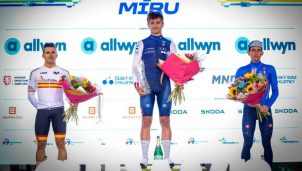 Pau Martí vuelve a pelearse con la elite mundial sub-23: ¡segundo en la Carrera de la Paz!