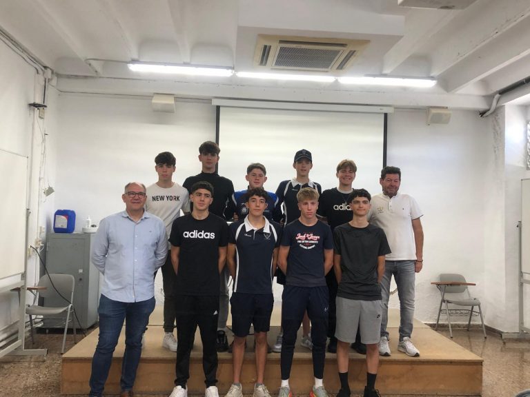 El Club Ciclista Ontinyent y Guerola sacarán a las carreteras un nuevo equipo júnior en 2026