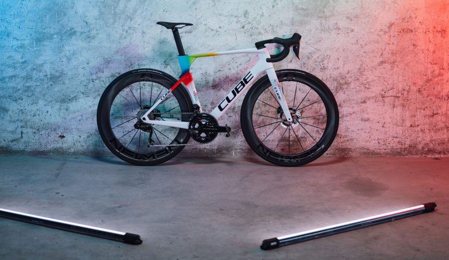 Cube vuelve al pelotón profesional de la mano de TotalEnergies